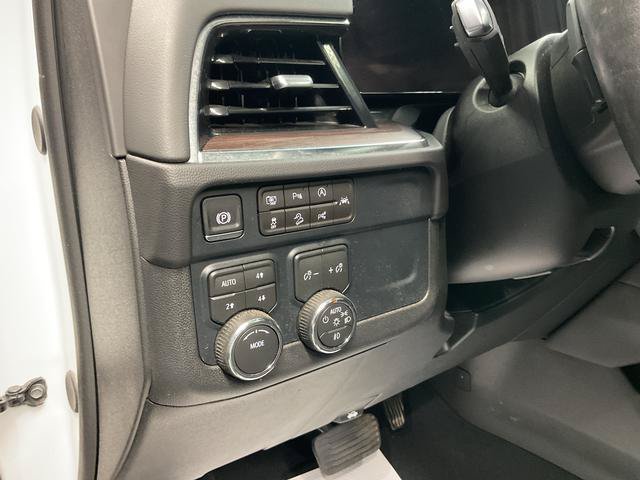Used 2026 Chevrolet Tahoe Z71 w/ Comfort Package AWD/4WD image 16
