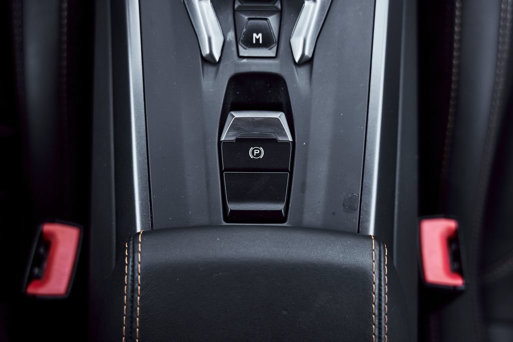 Used 2021 Lamborghini Huracan EVO RWD image 60