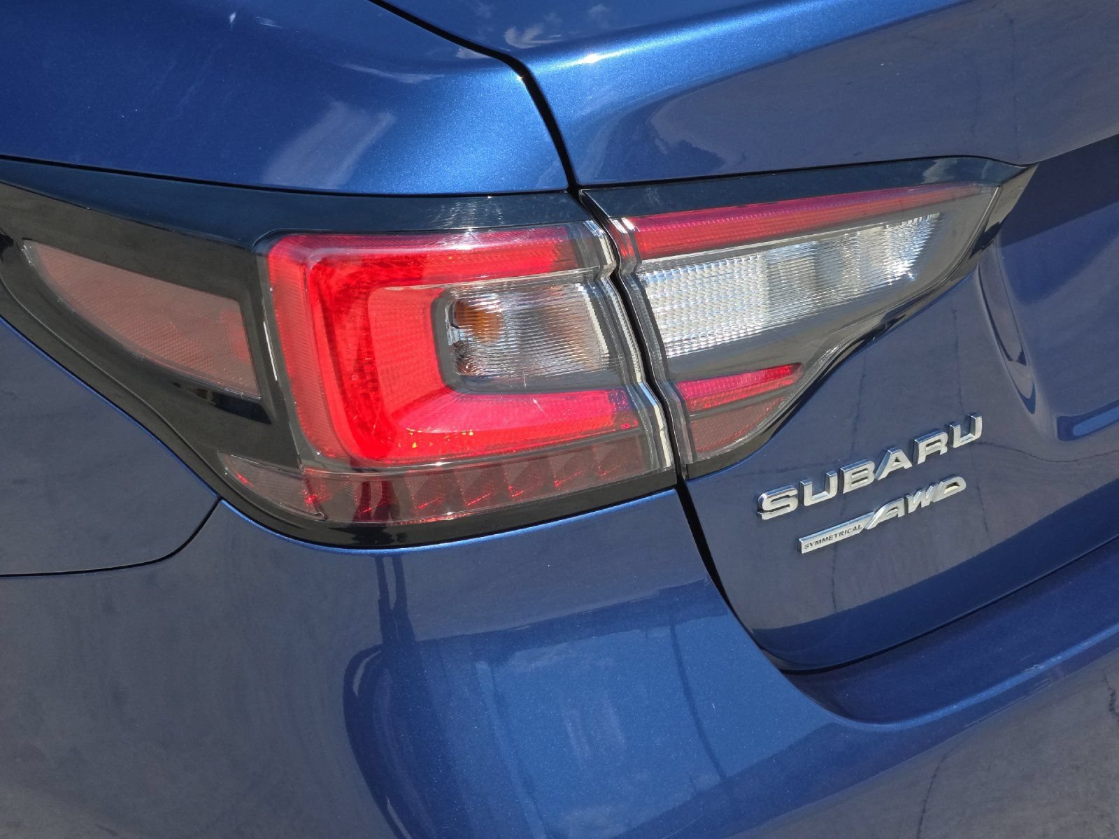 Used 2020 Subaru Legacy Premium AWD/4WD image 23