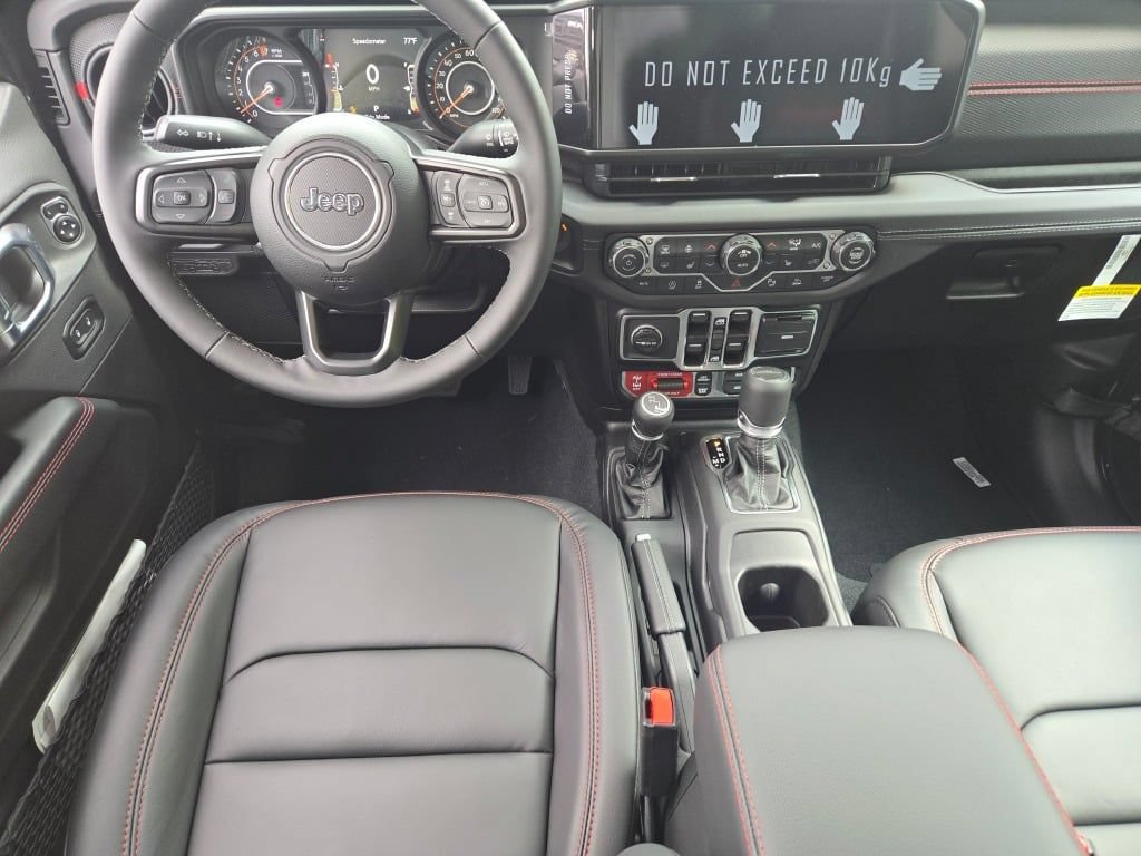 New 2026 Jeep Gladiator Rubicon AWD/4WD image 2