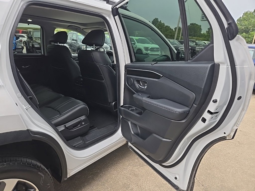 Used 2023 Honda Pilot Elite image 77