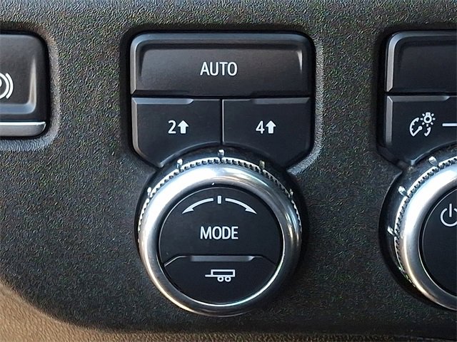 Used 2024 GMC Sierra 1500 SLE image 24