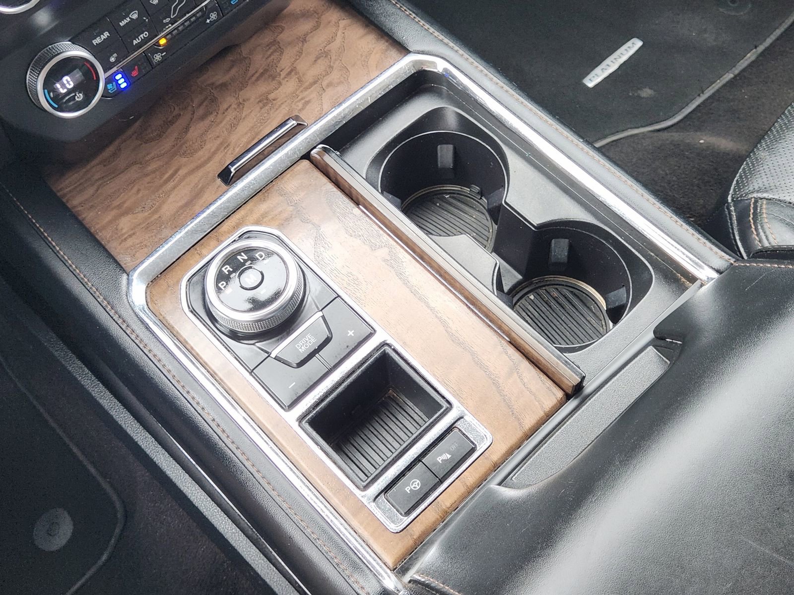 Used 2019 Ford Expedition Platinum RWD image 21