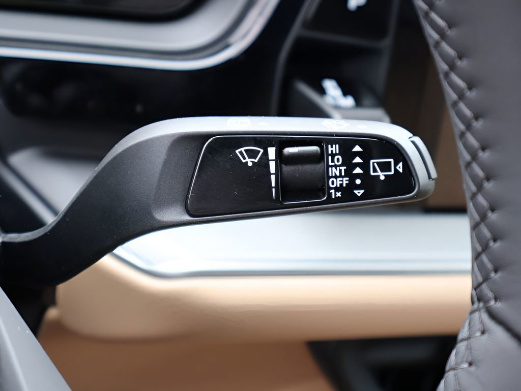 New 2026 Porsche Cayenne AWD/4WD image 32