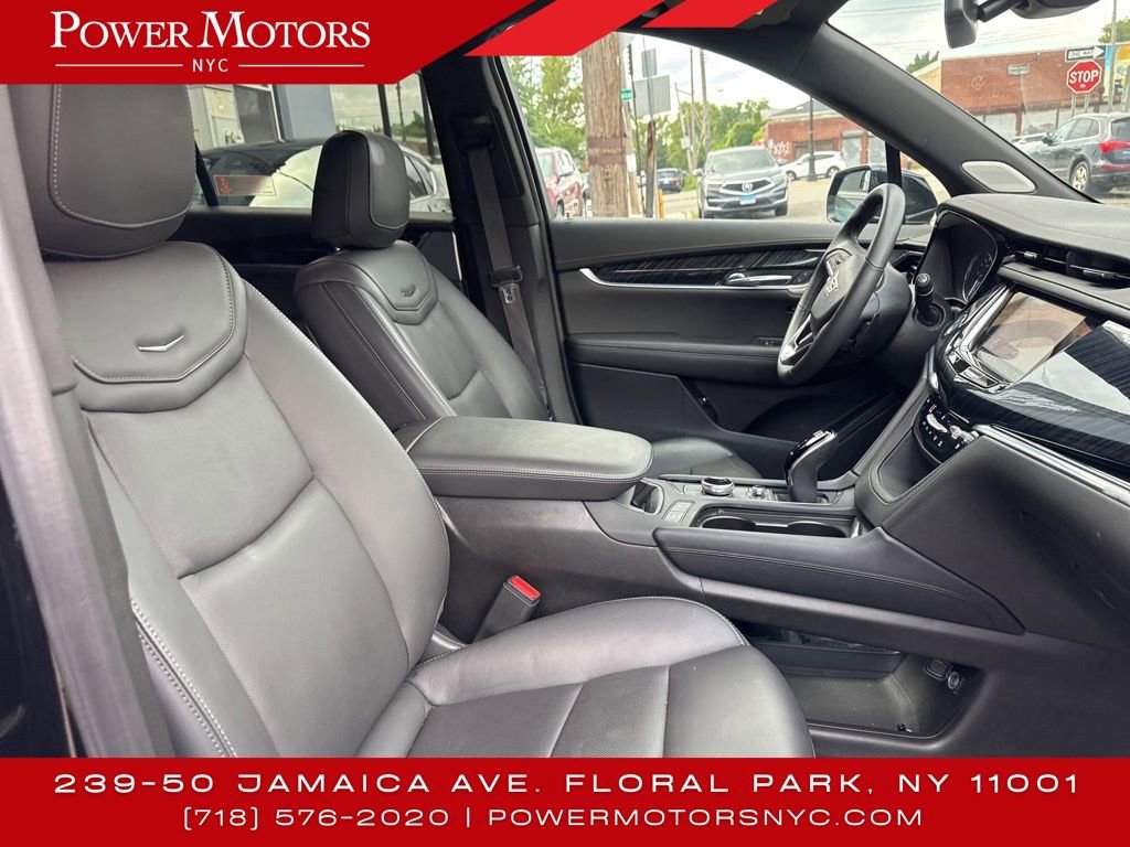Used 2024 Cadillac XT6 Premium Luxury w/ LPO, Floor Liner Package image 15