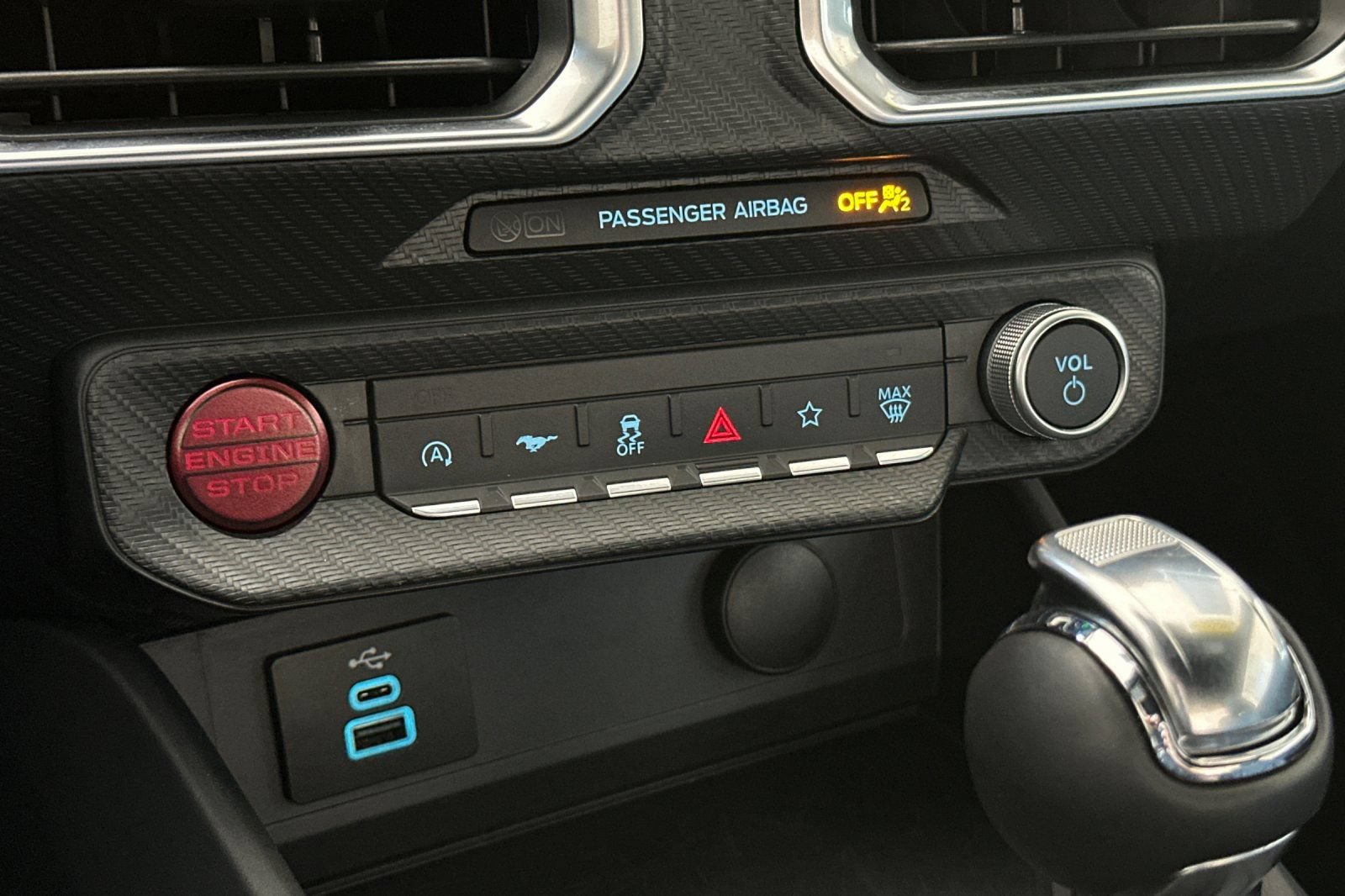 Certified 2026 Ford Mustang Premium RWD image 18