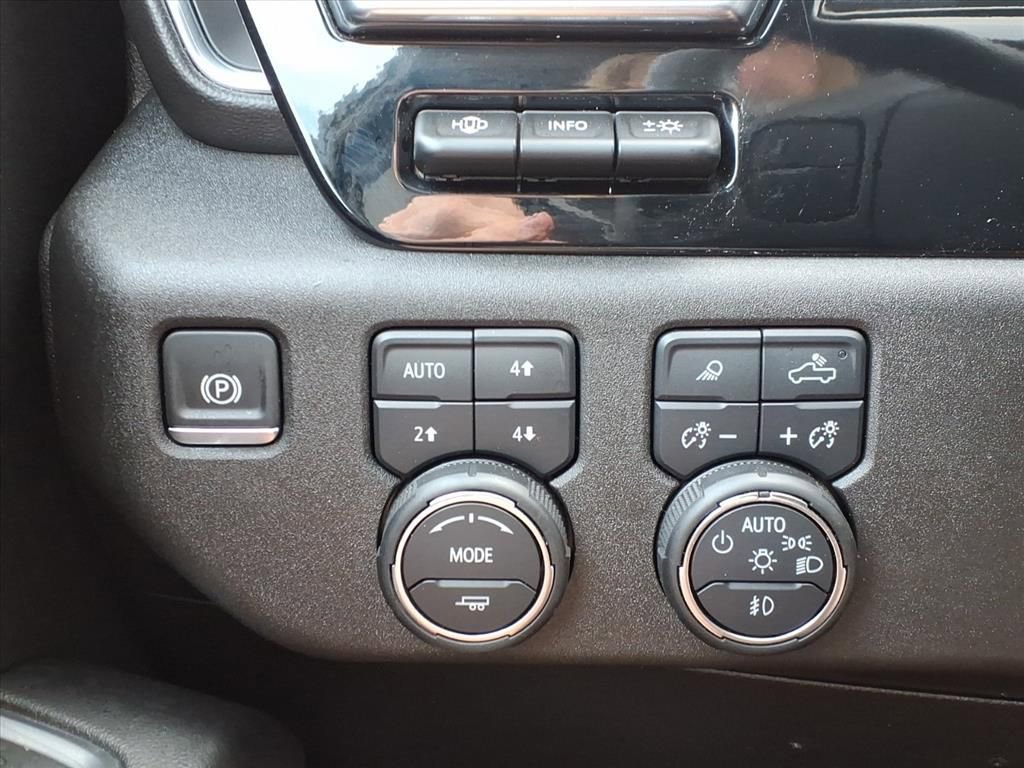 Used 2025 Chevrolet Silverado 2500 LTZ w/ LTZ Premium Texas Edition AWD/4WD image 21