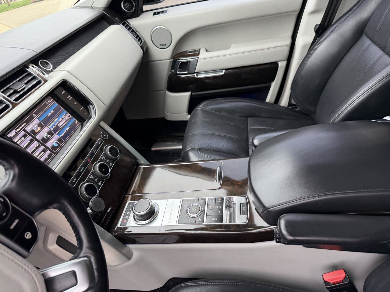 Used 2014 Land Rover Range Rover Supercharged AWD/4WD image 56