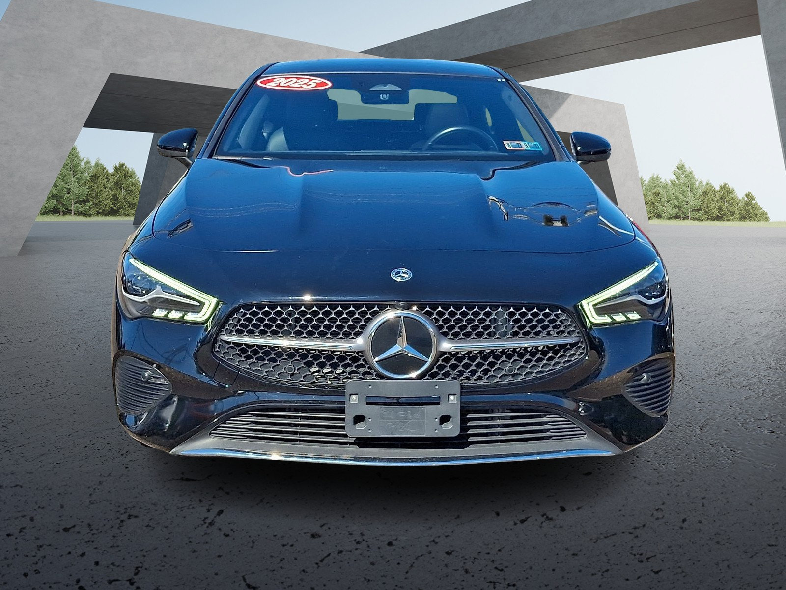 Used 2025 Mercedes-Benz CLA 250 4MATIC image 2