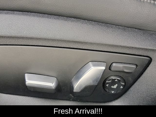 Used 2021 BMW 530i xDrive w/ Convenience Package AWD/4WD image 16