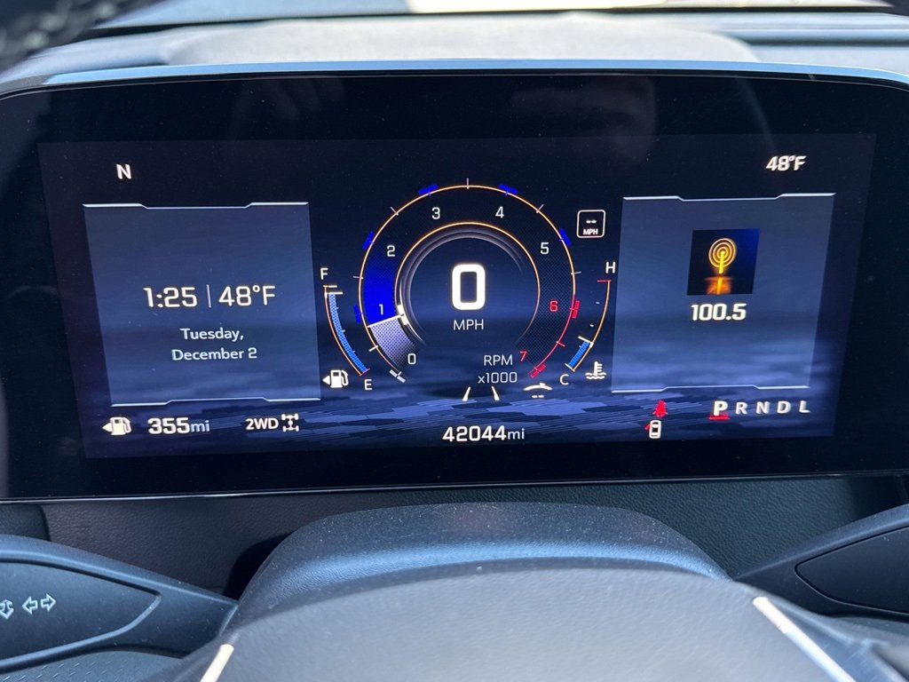 Used 2024 Chevrolet Traverse LT image 9