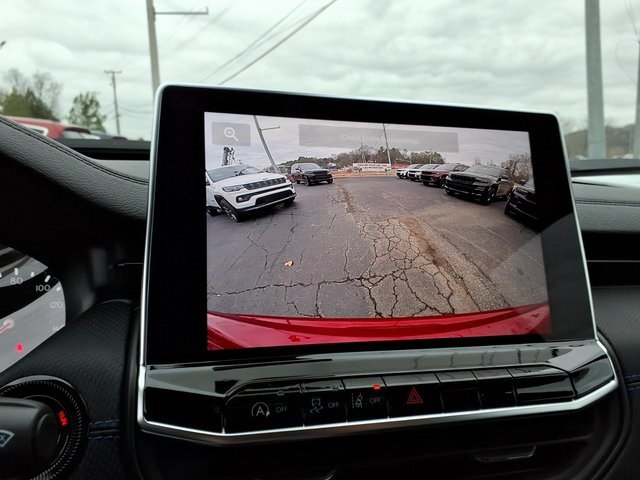 New 2026 Jeep Compass Latitude image 16