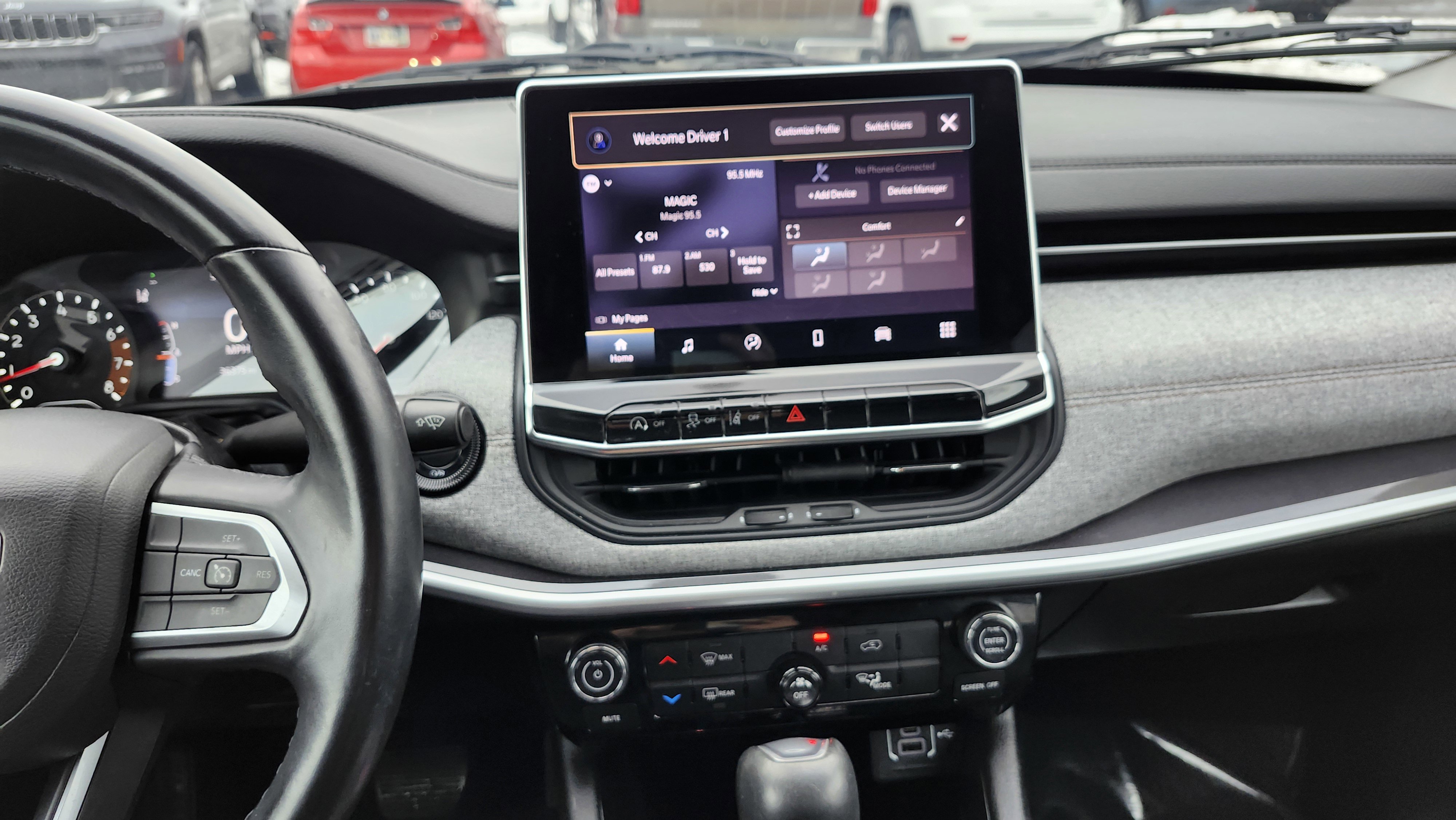 Used 2022 Jeep Compass Latitude image 32