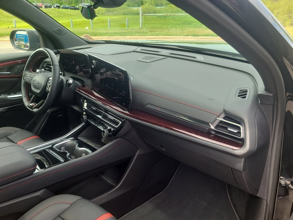 Used 2026 Chevrolet Traverse RS AWD/4WD image 30
