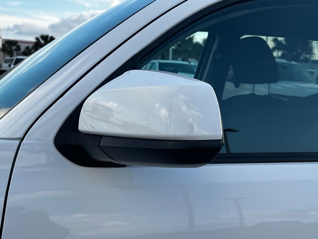 Used 2023 Toyota Tacoma SR5 image 40