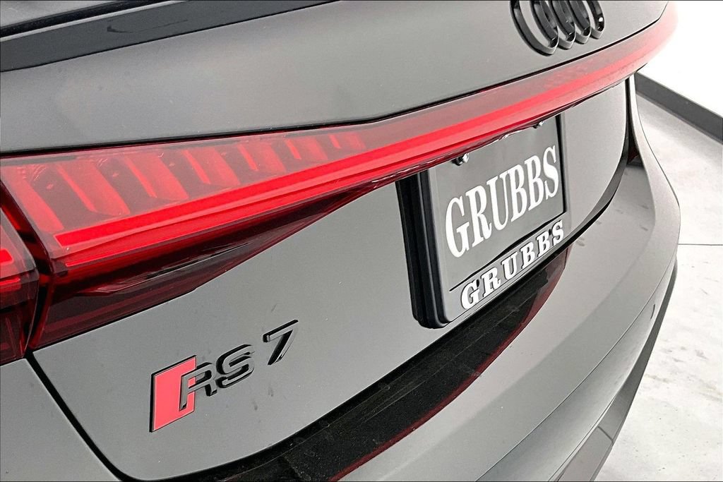 Used 2025 Audi RS 7 performance Sportback AWD/4WD image 32