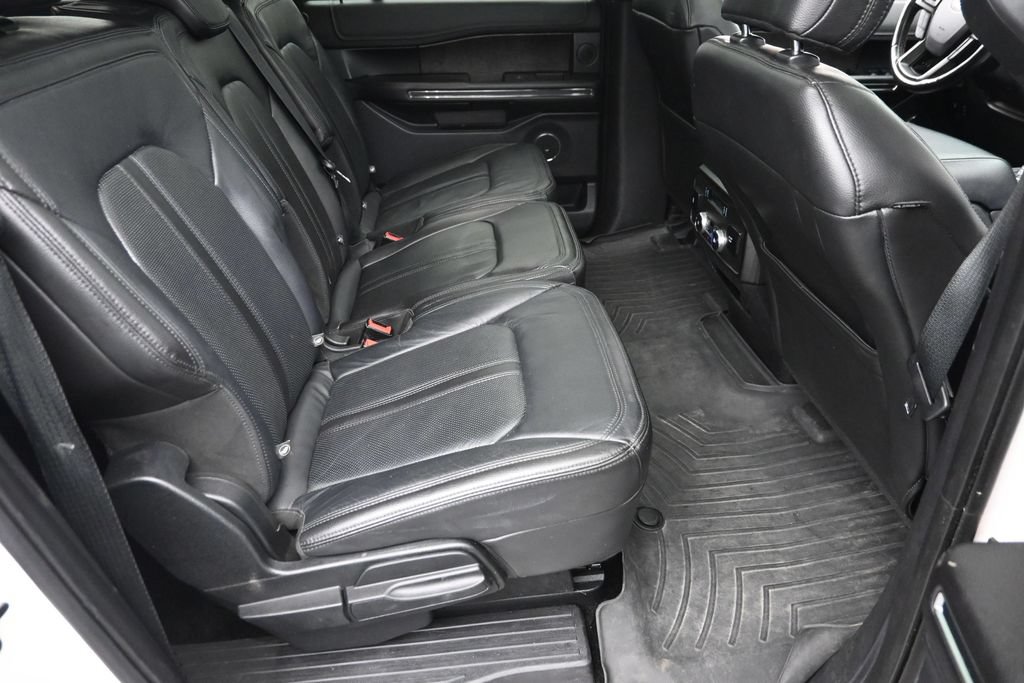 Used 2018 Ford Expedition Max Limited w/ Equipment Group 302A AWD/4WD image 10