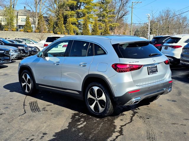 New 2026 Mercedes-Benz GLA 250 4MATIC image 11
