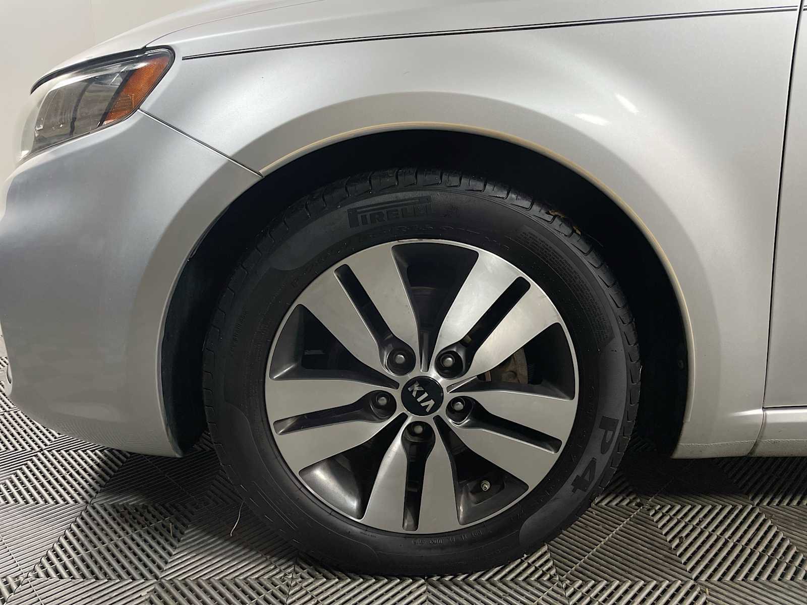 Used 2013 Kia Forte Koup EX image 27