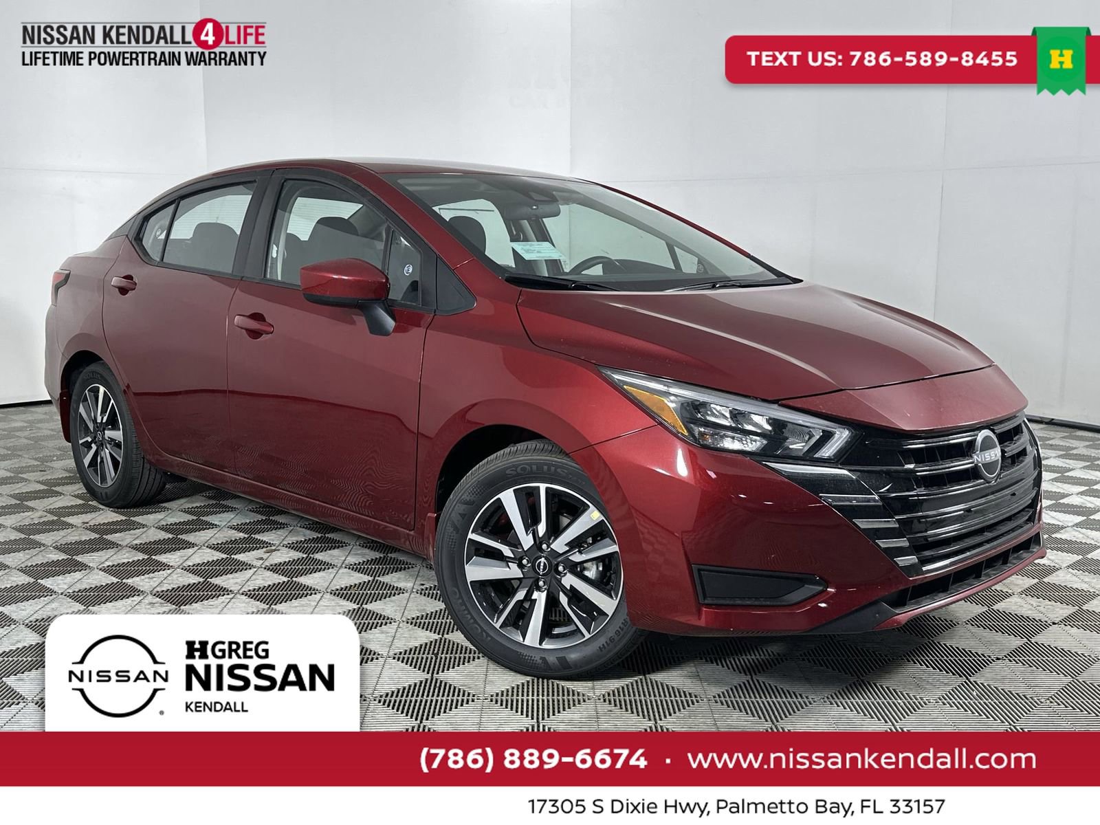 New 2025 Nissan Versa SV w/ Trunk Package