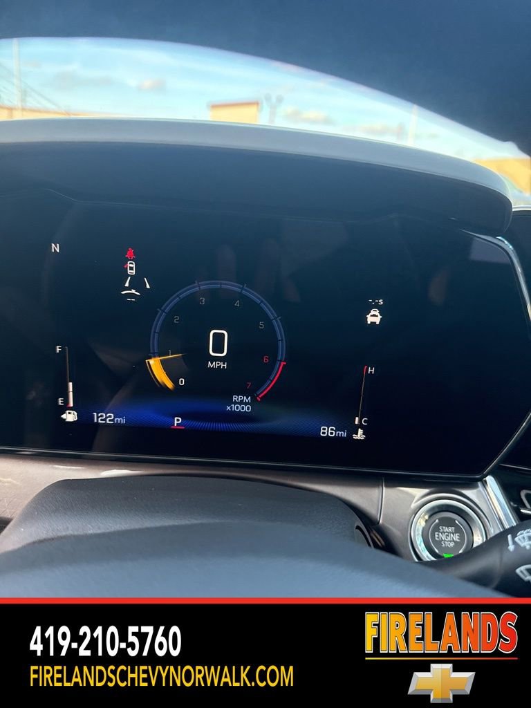 New 2026 Chevrolet Trax ACTIV w/ Sunroof Package image 70