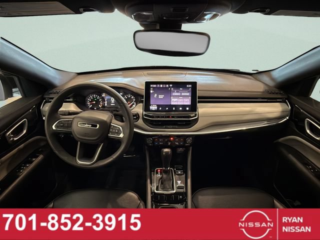 Used 2024 Jeep Compass Limited AWD/4WD image 10