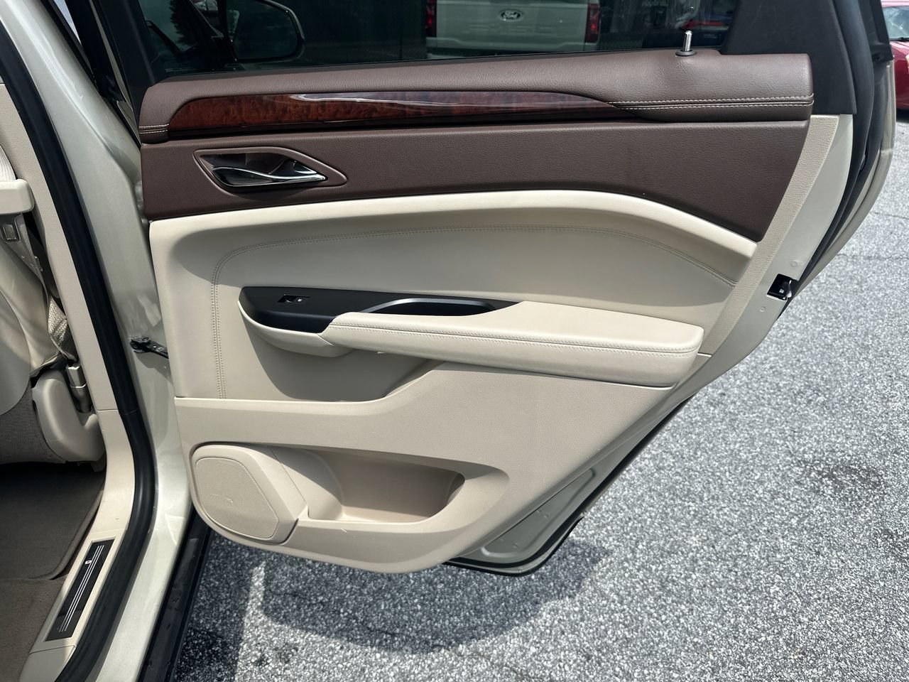 Used 2013 Cadillac SRX Performance w/ Driver Awareness Package AWD/4WD image 16