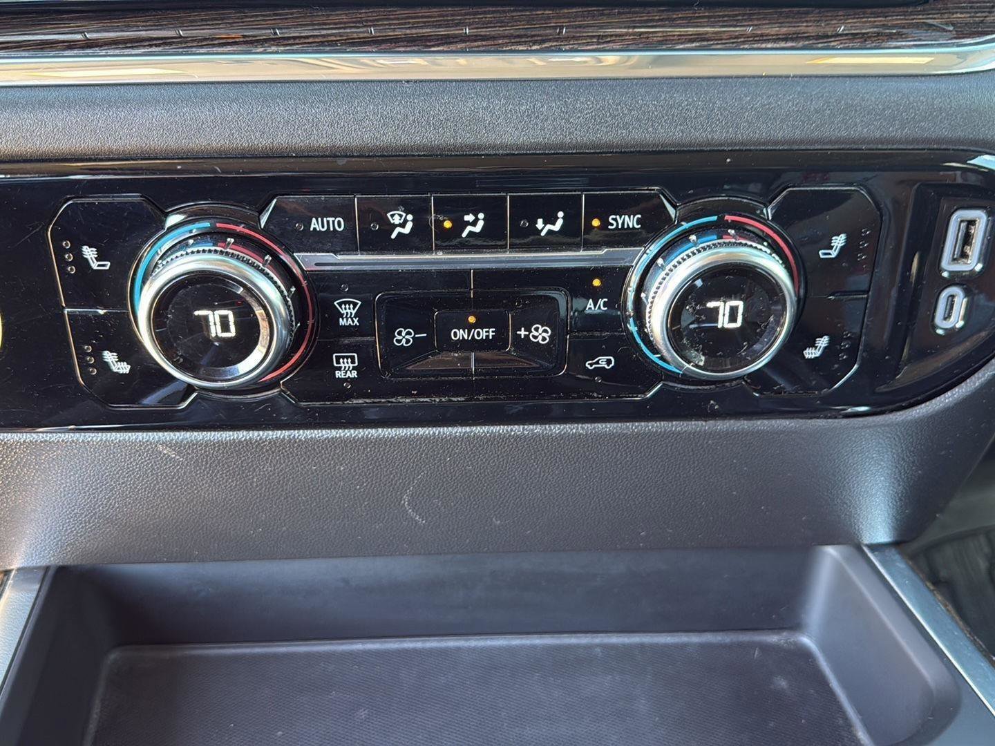 Used 2024 GMC Sierra 1500 Elevation image 20