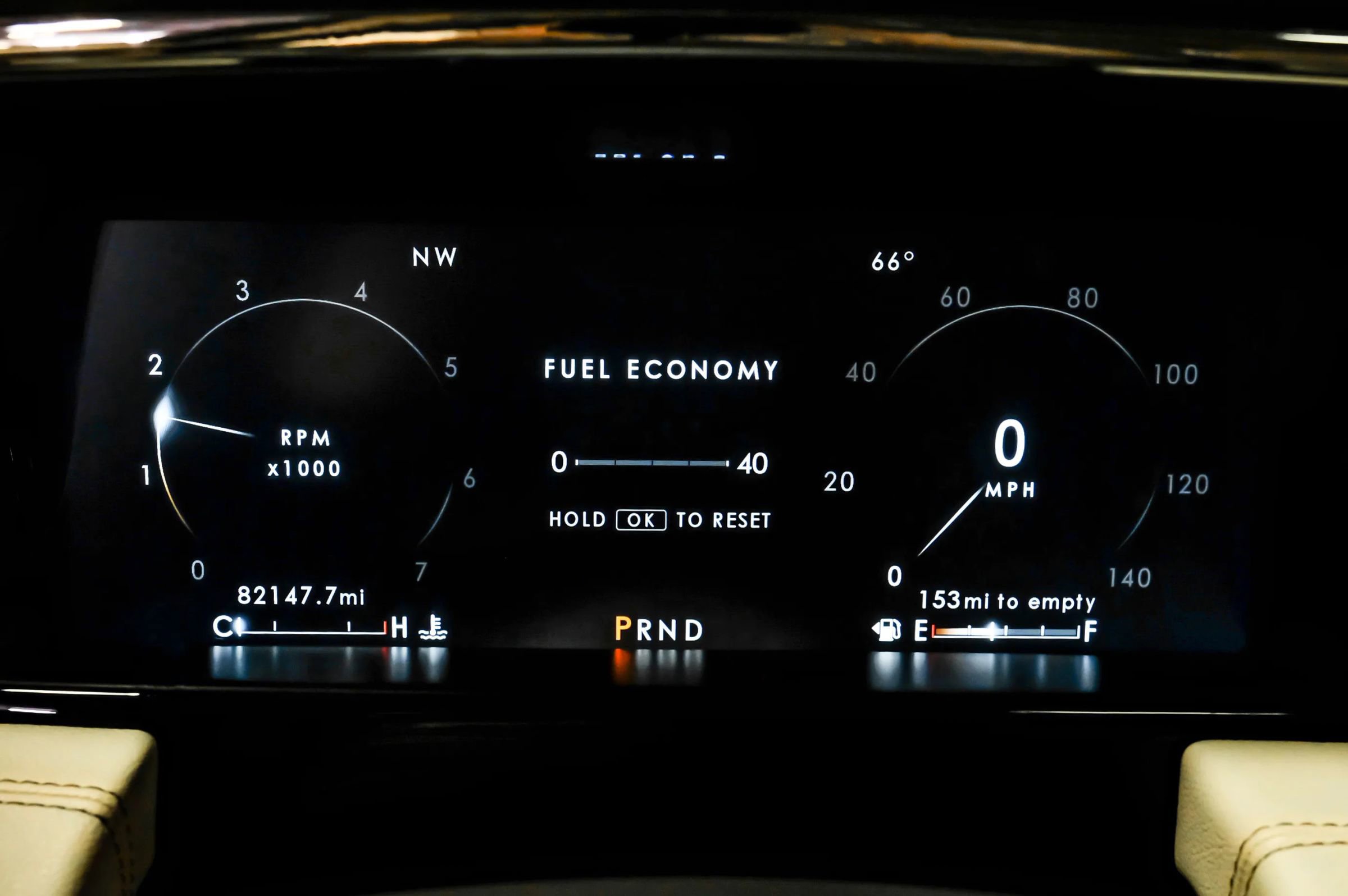 Used 2019 Lincoln Navigator Select image 12