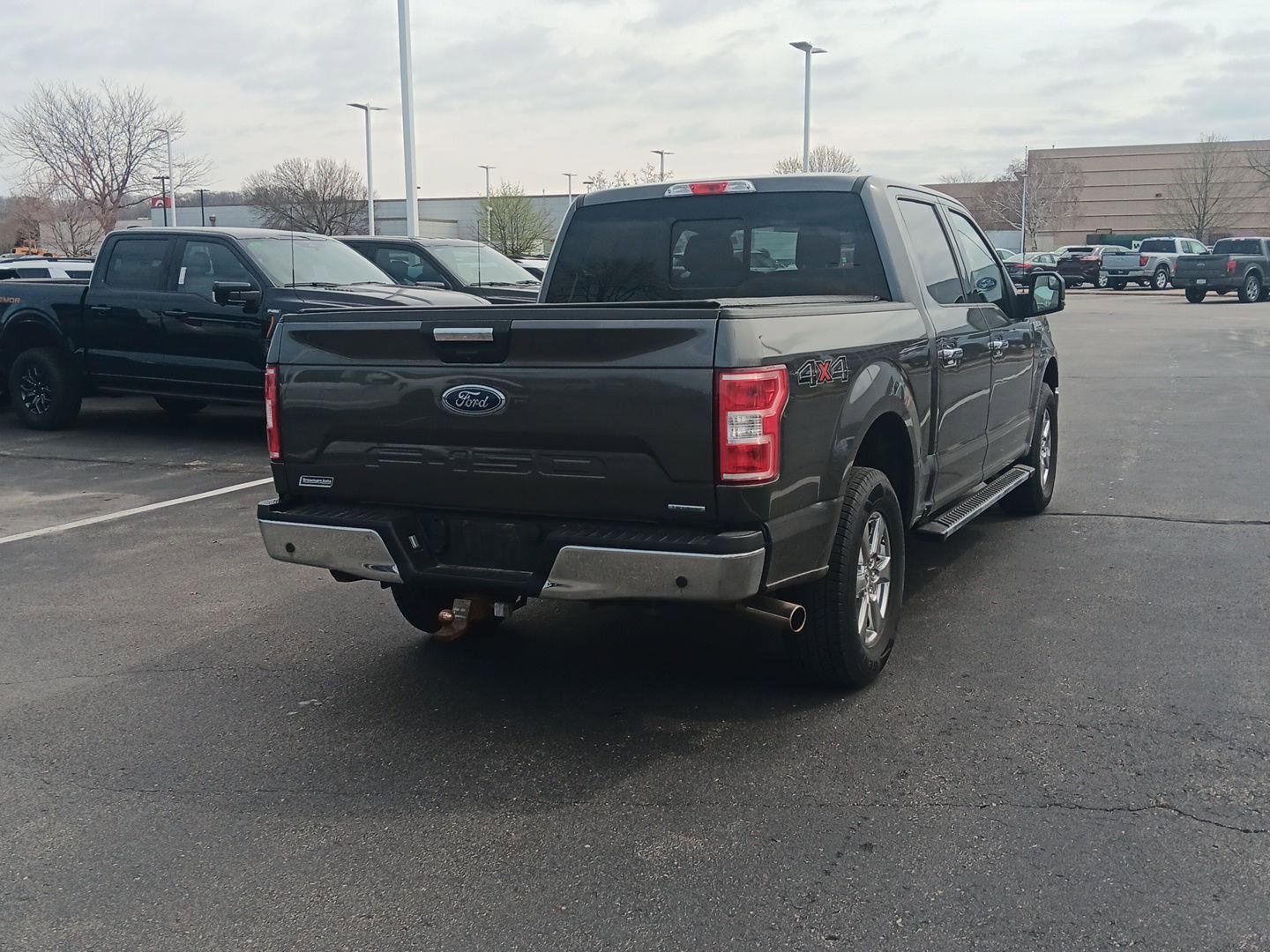 Used 2018 Ford F150 XLT w/ Equipment Group 302A Luxury image 5