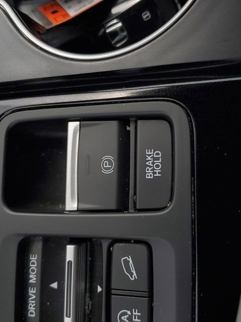 Used 2023 Honda Pilot Touring image 32