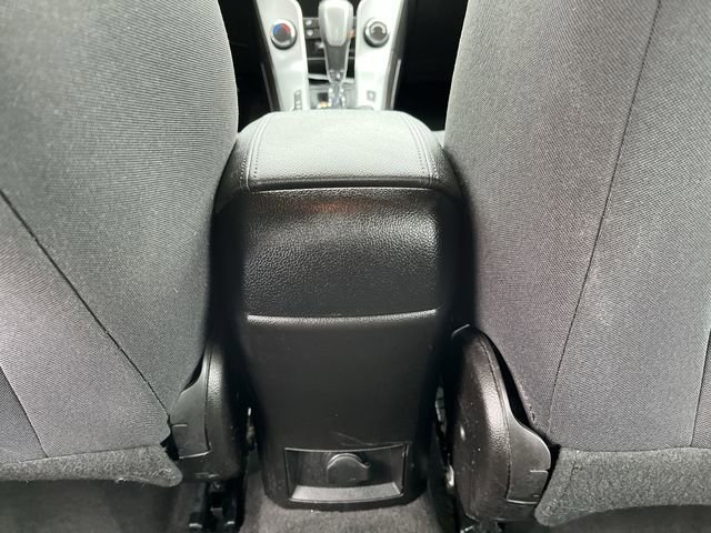 Used 2016 Chevrolet Cruze LT image 23