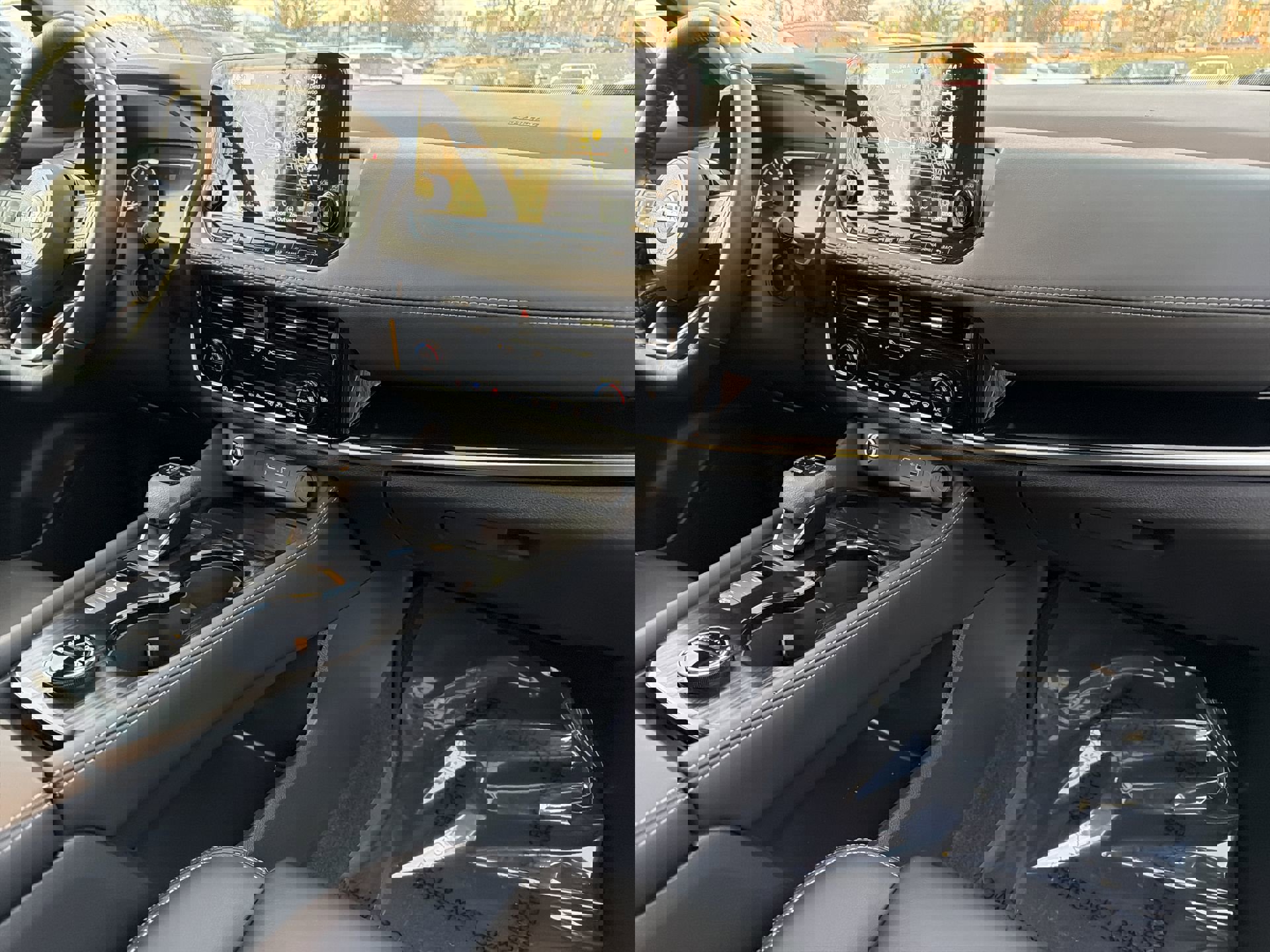 Used 2023 Nissan Rogue SL w/ SL Premium Package image 36