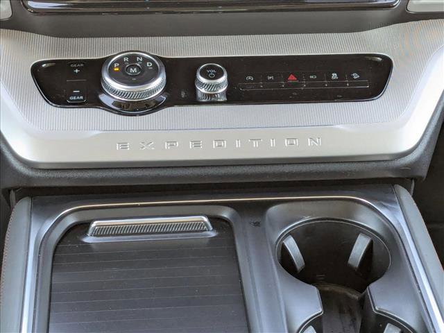 Used 2025 Ford Expedition Max Active image 12