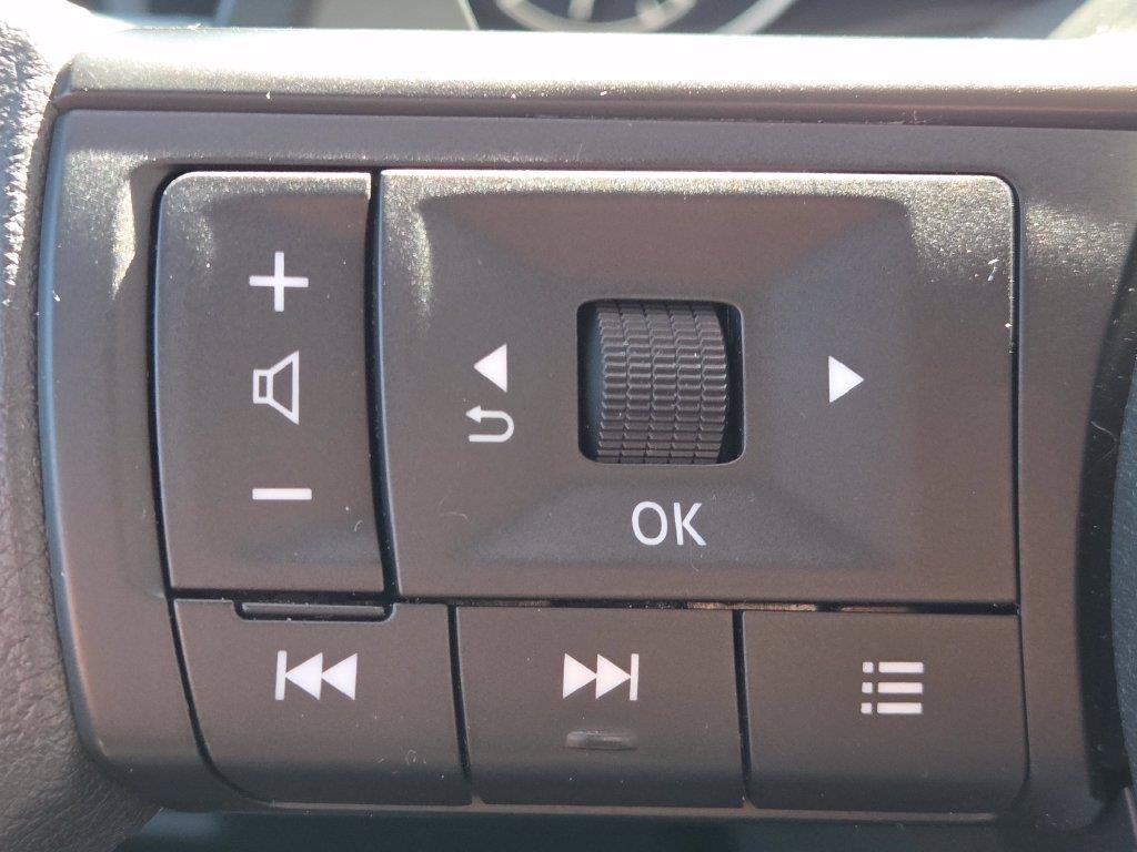 Certified 2024 Nissan Rogue SV AWD/4WD image 9