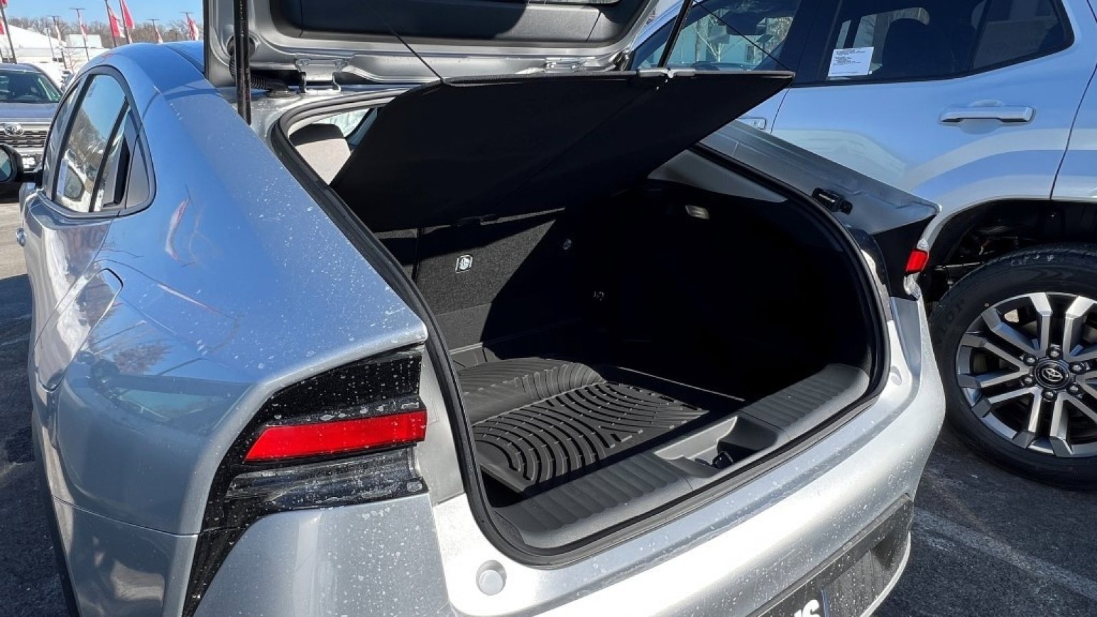 New 2026 Toyota Prius LE image 26