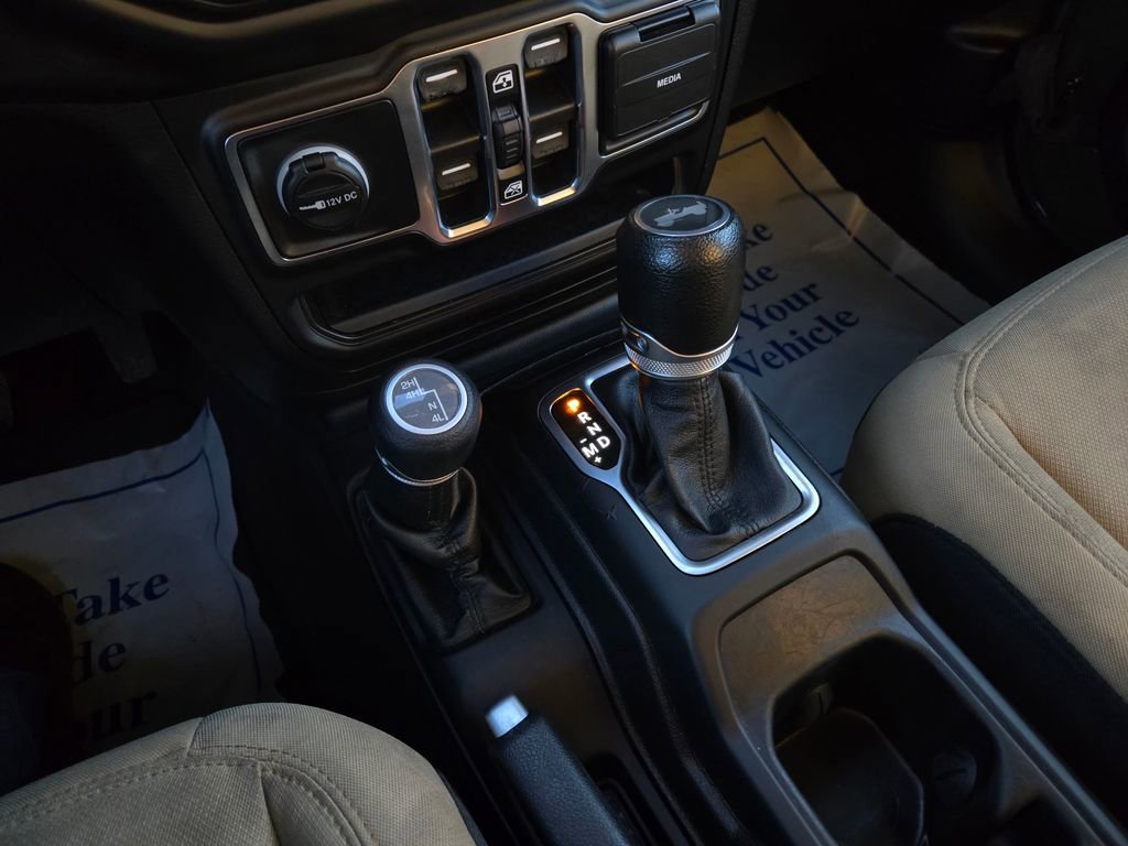 Used 2021 Jeep Wrangler Unlimited Willys image 23