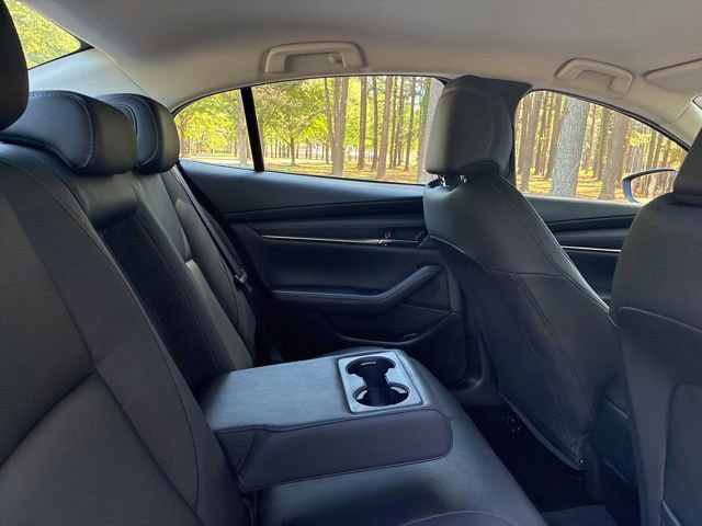 Used 2019 MAZDA MAZDA3 Sedan w/ Preferred Package FWD image 24