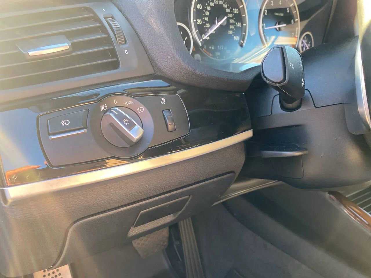 Used 2017 BMW X3 xDrive28i image 11