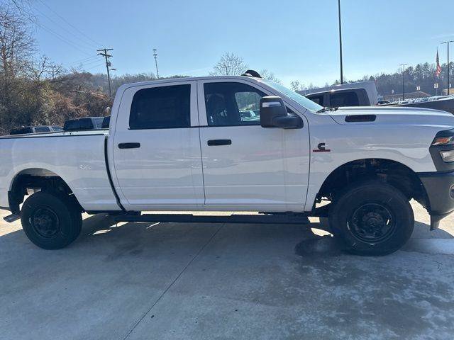 New 2026 RAM 2500 Tradesman AWD/4WD image 4