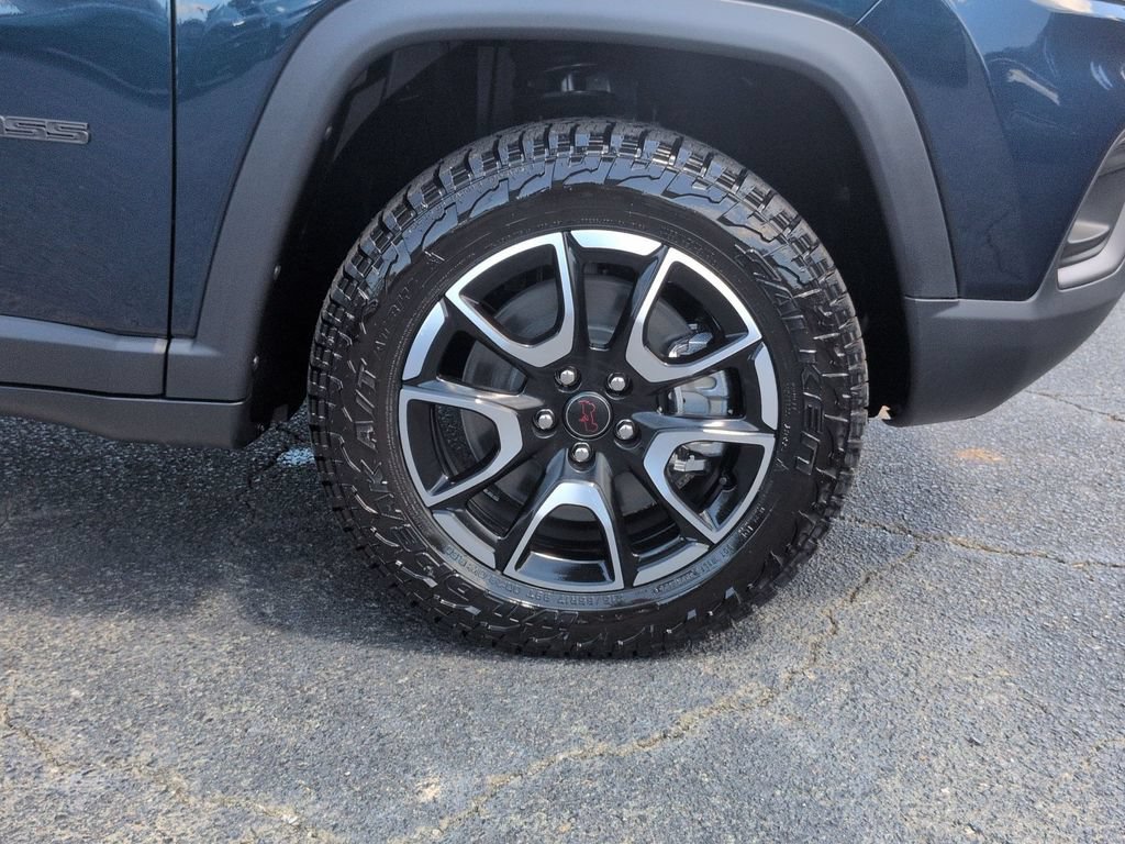 New 2026 Jeep Compass Trailhawk AWD/4WD image 9