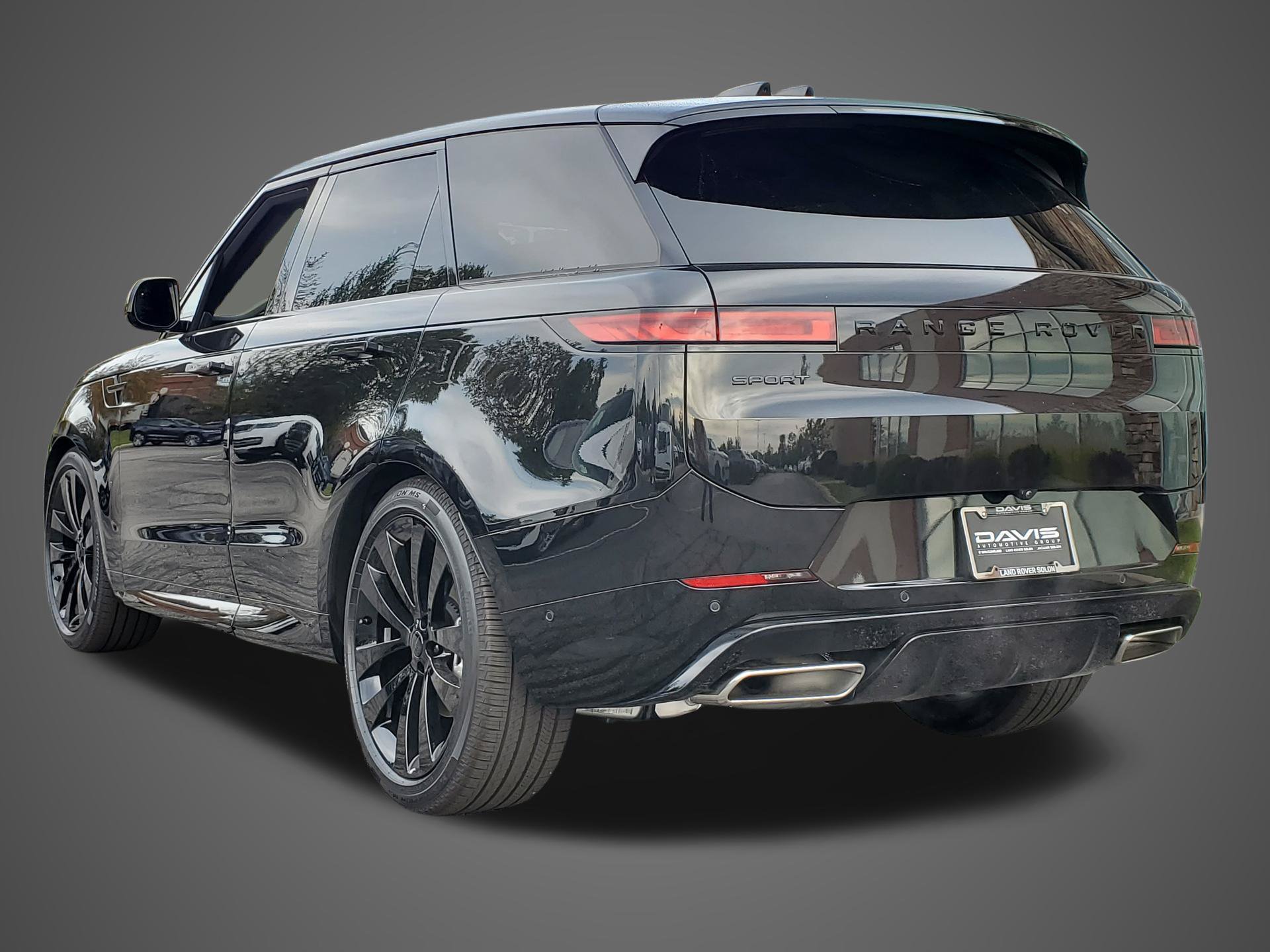 New 2027 Land Rover Range Rover Sport Dynamic SE AWD/4WD image 8