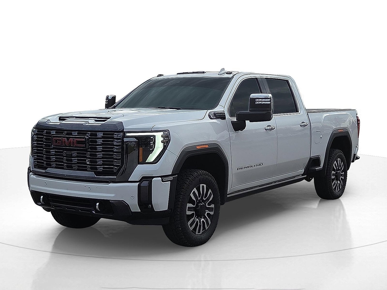 Used 2024 GMC Sierra 2500 Denali Ultimate image 2