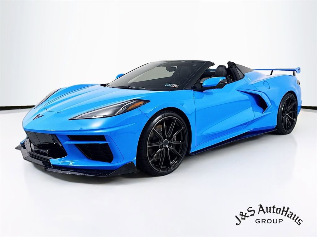 Used 2020 Chevrolet Corvette Stingray Preferred Conv w/ 2LT Preferred Equipment Group image 3