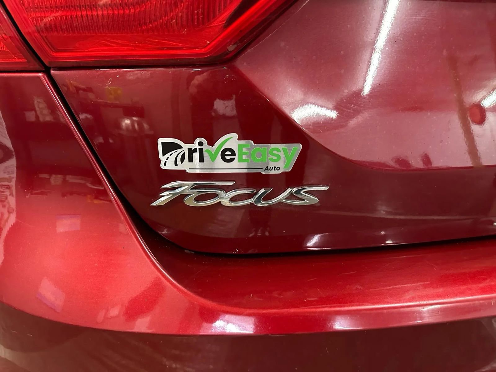 Used 2014 Ford Focus SE w/ SE Sport Package image 9