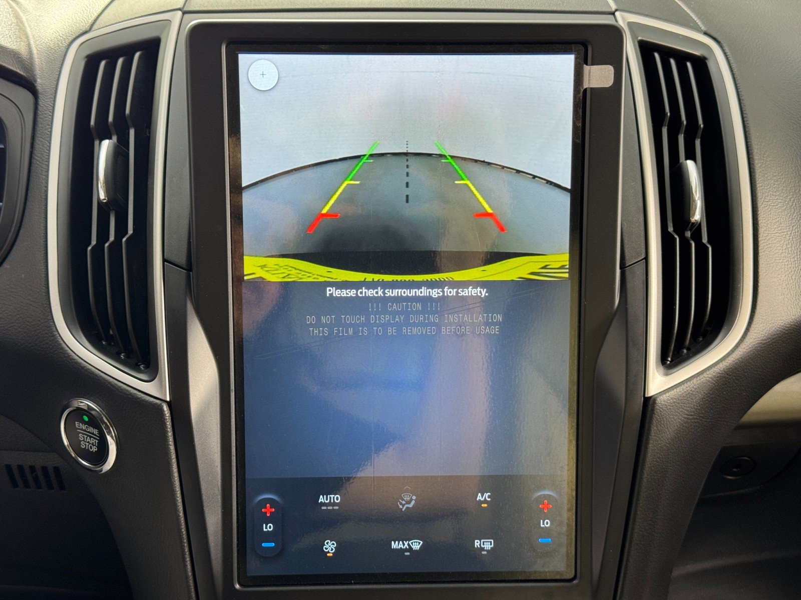 Used 2023 Ford Edge SE image 26