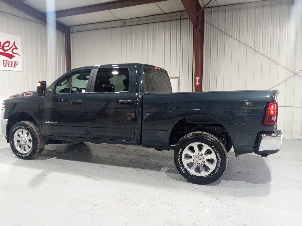 New 2026 RAM 2500 Big Horn AWD/4WD image 3