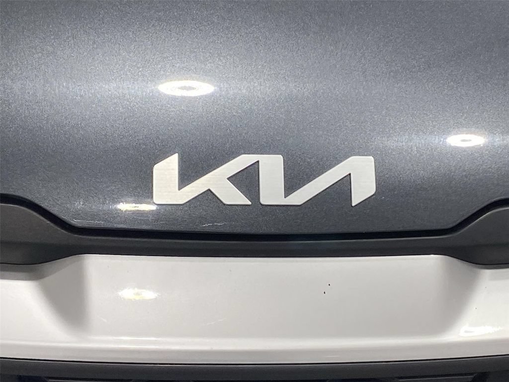Used 2024 Kia Sportage LX FWD image 26