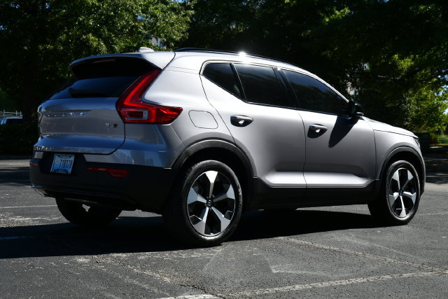 New 2026 Volvo XC40 B5 Core w/ Protection Package Premier AWD/4WD image 7