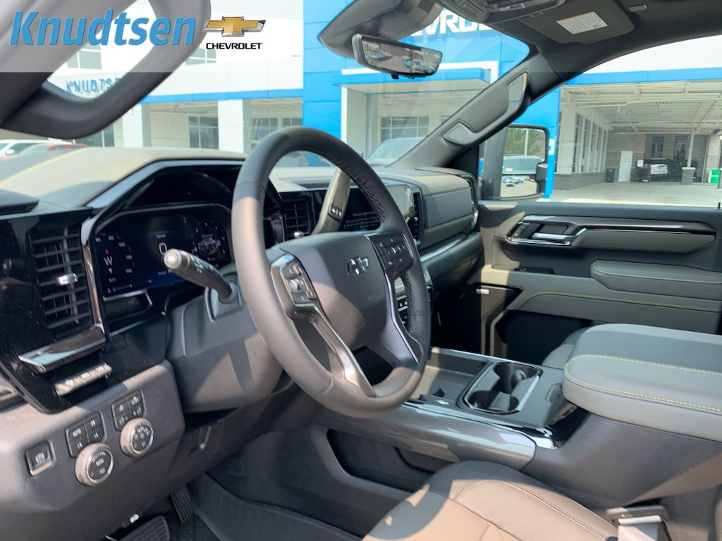 New 2026 Chevrolet Silverado 2500 ZR2 w/ LPO, Dark Essentials Package AWD/4WD image 19